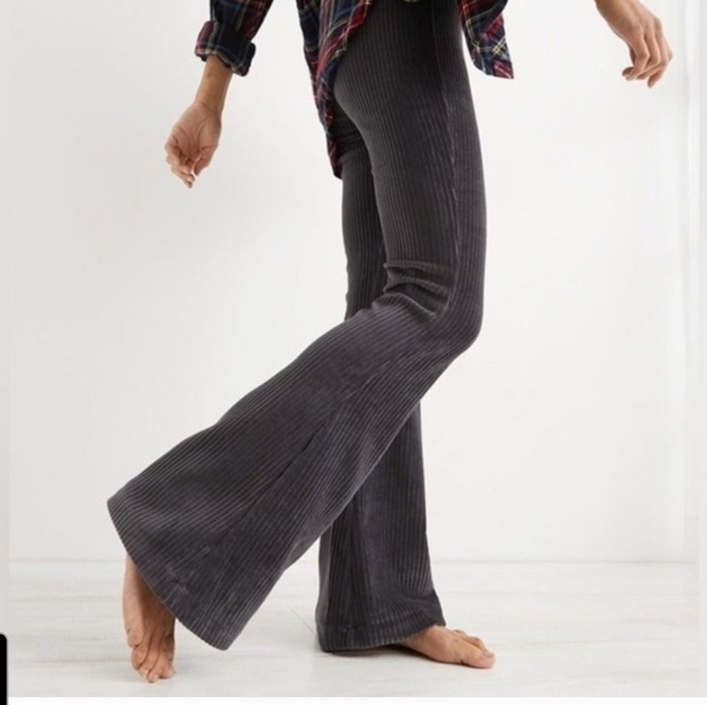 Aerie High Waisted Corduroy Ribbed Velour Flare Pants Gray Size Medium